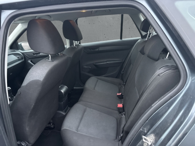 Fahrzeugabbildung SKODA Fabia 1.2 TSI Combi Active Kinders. Vorb. ABS