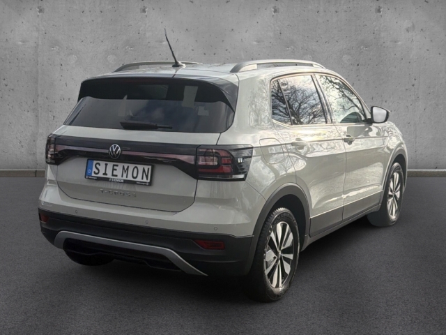 Fahrzeugabbildung Volkswagen T-Cross 1.0 TSI MOVE SHZ AppConnect AHK PDC Klim