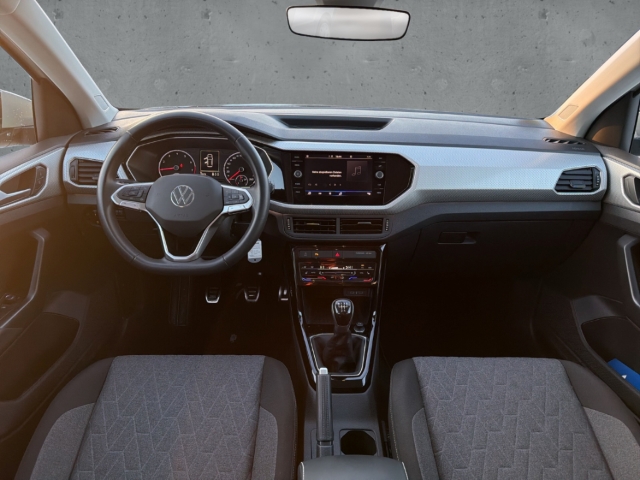 Fahrzeugabbildung Volkswagen T-Cross 1.0 TSI MOVE SHZ AppConnect AHK PDC Klim
