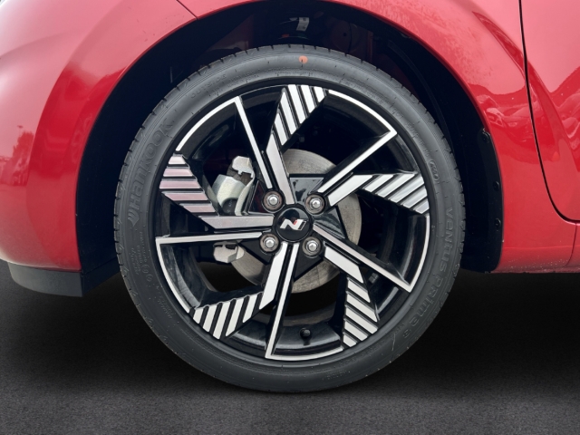 Fahrzeugabbildung Hyundai i10 FL MJ25 1.0 T-GDi N-Line Navi Android Auto Musikstreaming DAB SHZ