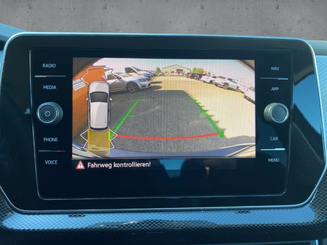 Fahrzeugabbildung Volkswagen T-Cross Life 1.0 l TSI OPF 7-DSG PDC LED SHZ AHK