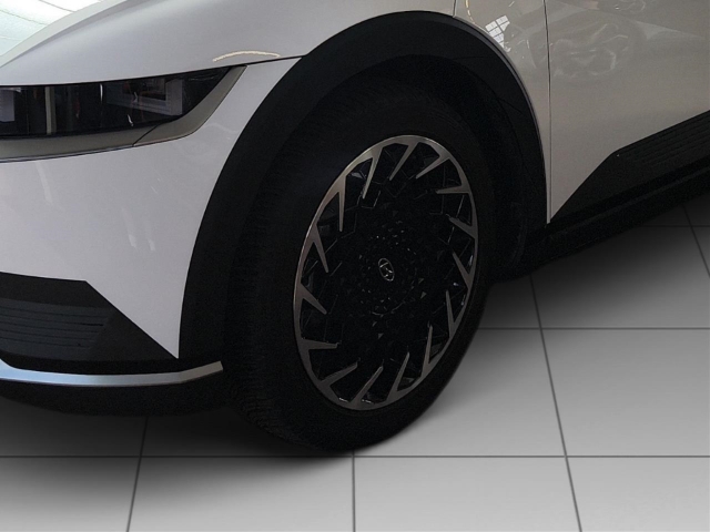 Fahrzeugabbildung Hyundai IONIQ 5 77,4kWh 2WD MY24 TECHNIQ Assist-P 20LM el. Heckklappe Navi Digitales Cockpit