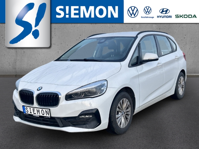 BMW 218 Active Tourer Sport Line LED Navi SHZ PDC Alu
