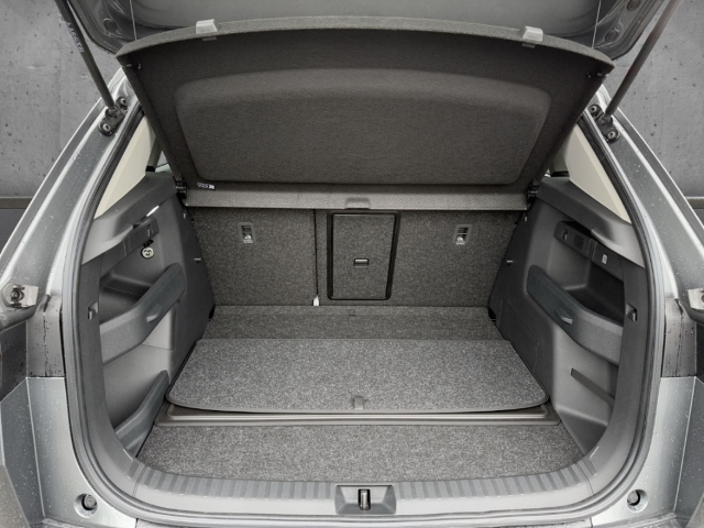 Fahrzeugabbildung SKODA Elroq 50 TOUR Clever-Paket LED Navi PDC Klima