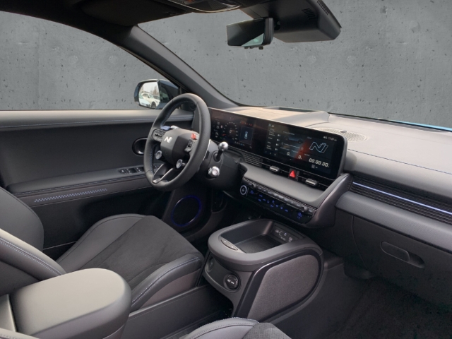 Fahrzeugabbildung Hyundai IONIQ 5 4WD 84kWh N-Performance Sitz-Paket HUD Navi Leder Digitales Cockpit