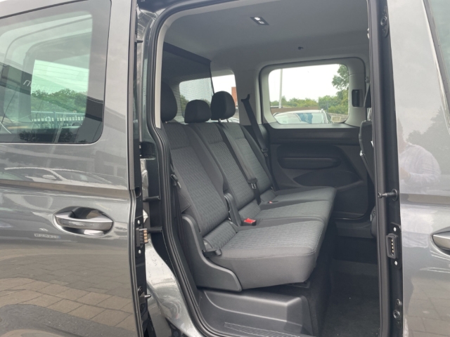 Fahrzeugabbildung Volkswagen Caddy Life 5-Sitzer 2,0 l TDI EU6 SCR