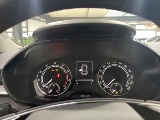 Fahrzeugabbildung SKODA Fabia 1.0 TSI Ambition LED Klima Temp SmartLink