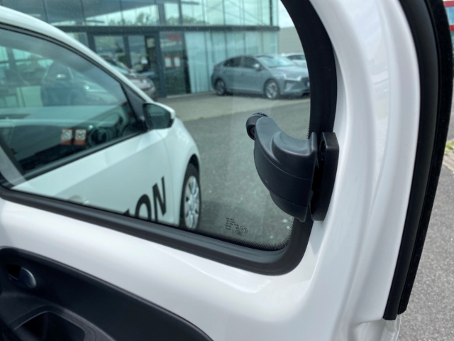 Fahrzeugabbildung Volkswagen up! 1.0 move KLIMA SHZ PDC DRIVE-PAKET PLUS