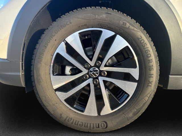 Fahrzeugabbildung Volkswagen Taigo 1.0 TSI Energy R-Kamera GJR Navi ACC SHZ Klima