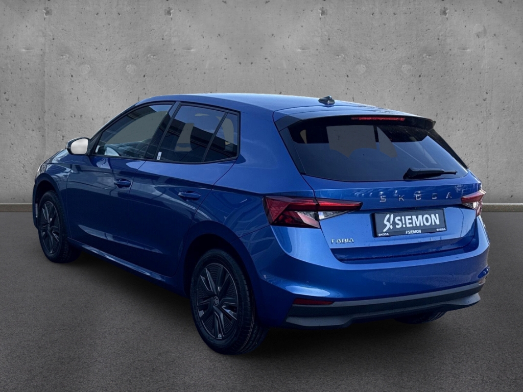 Fahrzeugabbildung SKODA Fabia Selection 1.0 TSI DSG BALANCE LED Navi SHZ PDC