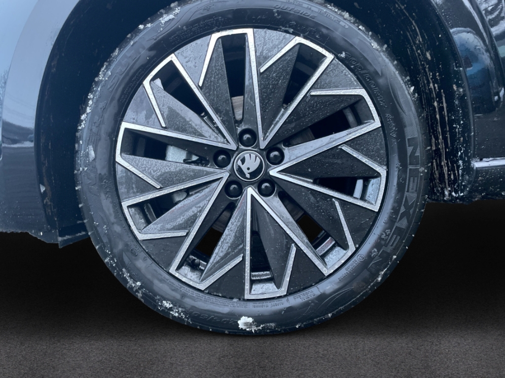 Fahrzeugabbildung SKODA Scala 1.5 TSI DSG BALANCE LED Navi AHK LM17 PDC