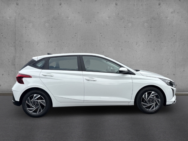 Fahrzeugabbildung Hyundai i20 1.0 T-GDI MT Trend Navi Digitales Cockpit Apple CarPlay Android Auto Fahrerprofil