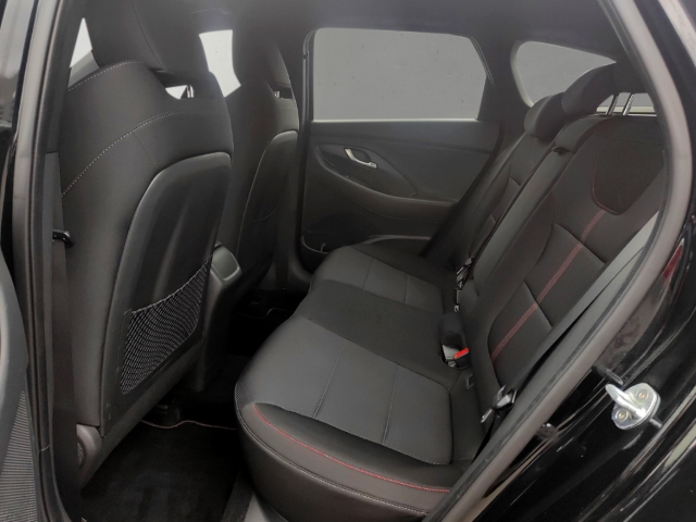 Fahrzeugabbildung Hyundai i30 FL Kombi 1.5 T-GDI DCT N-LINE LED Navi SmartKey Allwetter