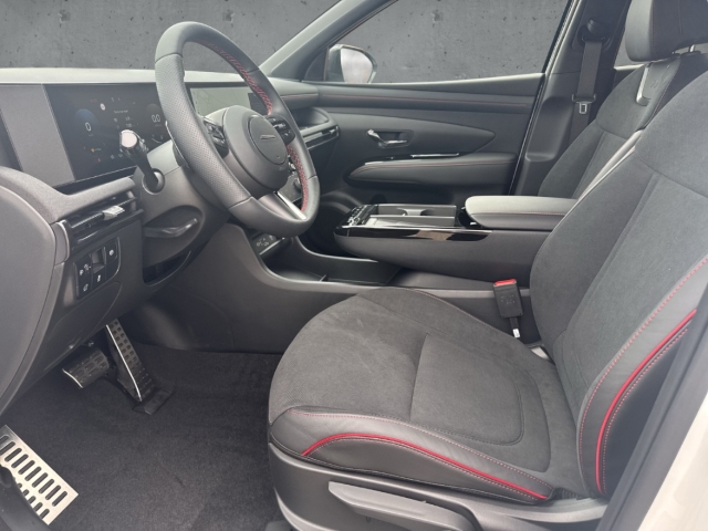 Fahrzeugabbildung Hyundai TUCSON FL MY26 1.6 T-GDI DCT 2WD N-Line Navi Digitales Cockpit LED ACC