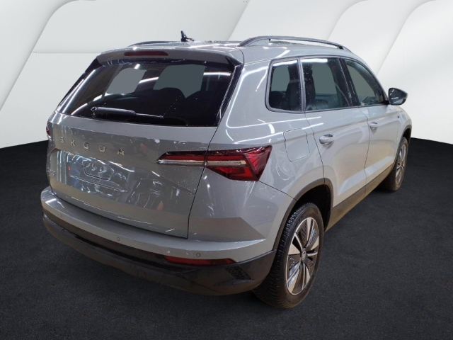 Fahrzeugabbildung SKODA Karoq 2.0TDI Selection Tour AHK LED SHZ NAVI PDC