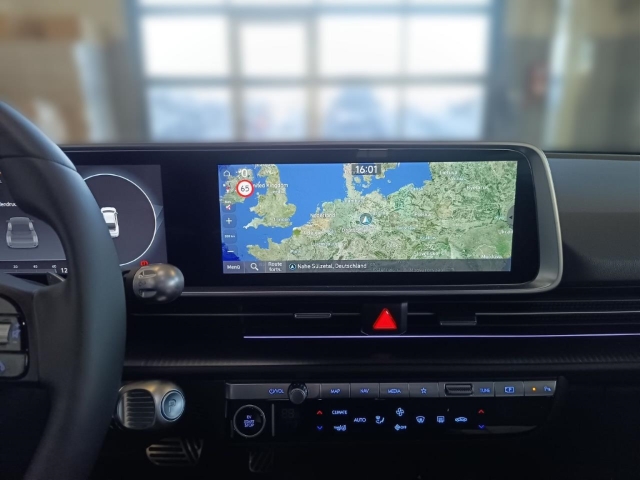 Fahrzeugabbildung Hyundai IONIQ 6 77,4kWh 4WD UNIQ HUD Navi Digitales Cockpit Memory Sitze Soundsystem Bose