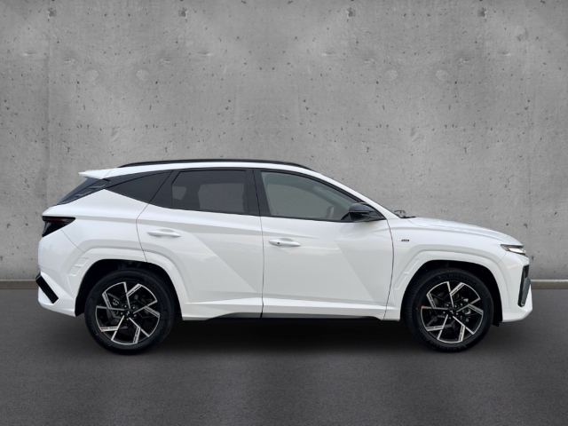 Fahrzeugabbildung Hyundai TUCSON FL MY26 1.6 DCT 2WD N-Line Matrix Krell Navi Digitales Cockpit LED ACC