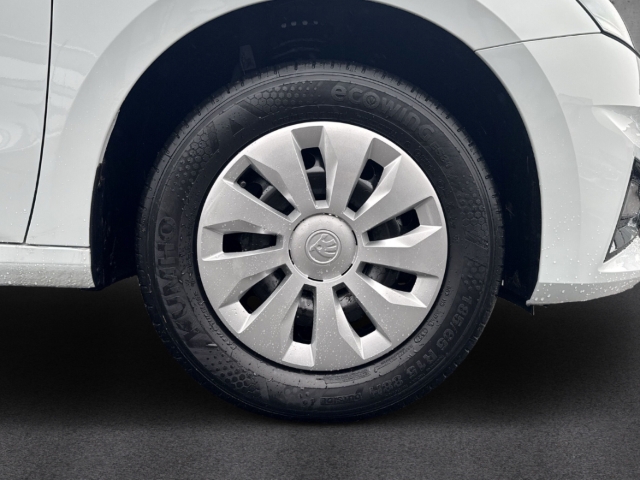 Fahrzeugabbildung SKODA Fabia 1.0 TSI SELECTION Klimaauto LED Apple CarPlay