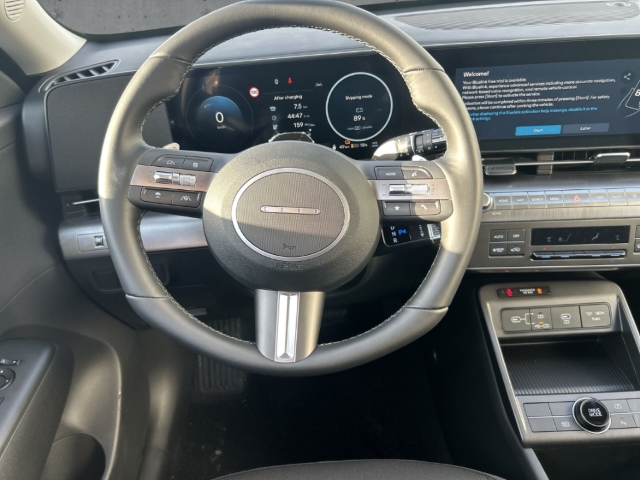 Fahrzeugabbildung Hyundai KONA EV MJ26 SX2 Select 49 kWh Navi LED ACC Apple CarPlay Android Auto Mehrzonenklima