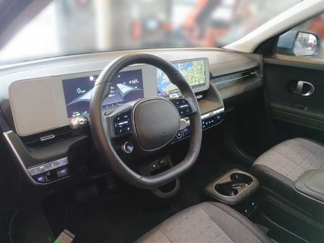 Fahrzeugabbildung Hyundai IONIQ 5 77,4kWh 2WD MY24 TECHNIQ Assist-P. 20LM el.Heckklappe Navi Digitales Cockpit