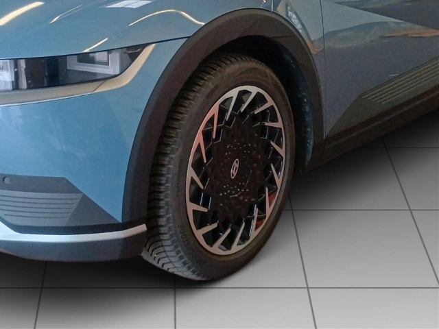 Fahrzeugabbildung Hyundai IONIQ 5 77,4kWh 2WD MY24 TECHNIQ Assist-P. 20LM el.Heckklappe Navi Digitales Cockpit