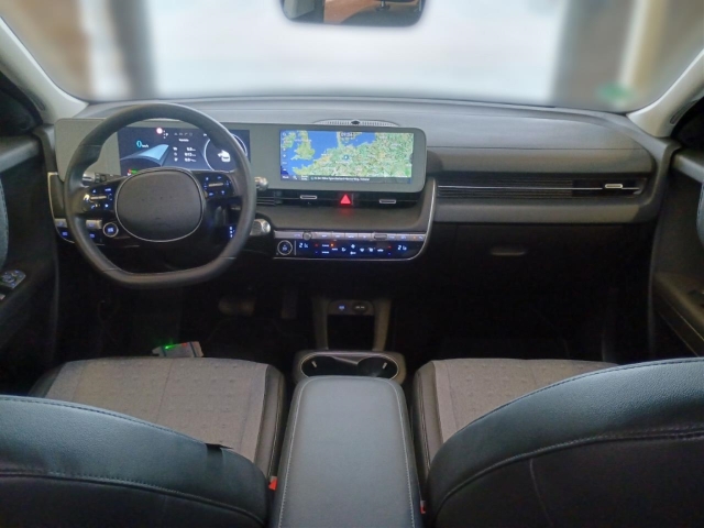 Fahrzeugabbildung Hyundai IONIQ 5 77,4kWh 2WD MY24 TECHNIQ Assist-P. 20LM el.Heckklappe Navi Digitales Cockpit