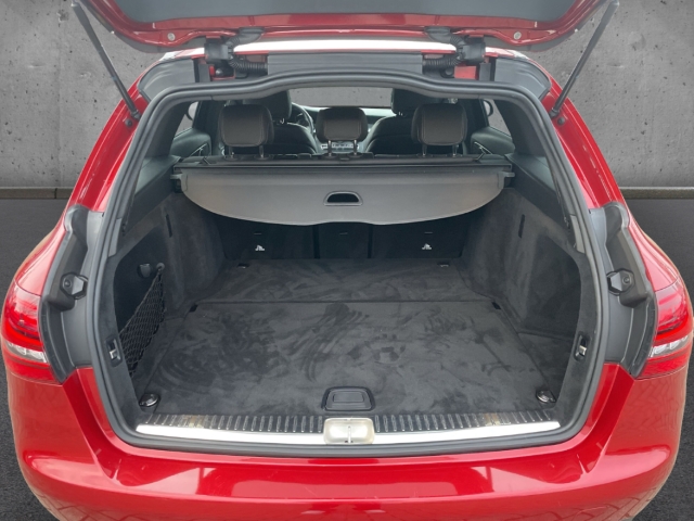 Fahrzeugabbildung Mercedes-Benz C 300 T DCT AMG Line Sport Night Shz Navi LED