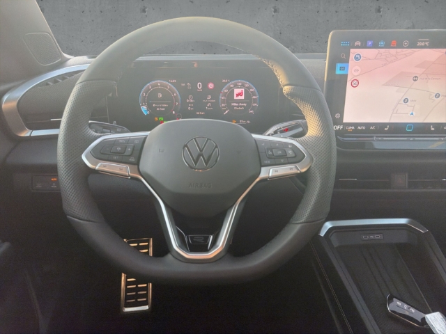Fahrzeugabbildung Volkswagen T-Roc 1.5 eTSI R-Line elektr.Heck AHK HuD 360°Kam ACC Navi