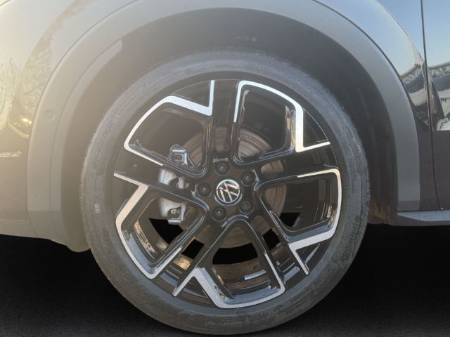 Fahrzeugabbildung Volkswagen T-Roc 1.5 eTSI R-Line elektr.Heck AHK HuD 360°Kam ACC Navi