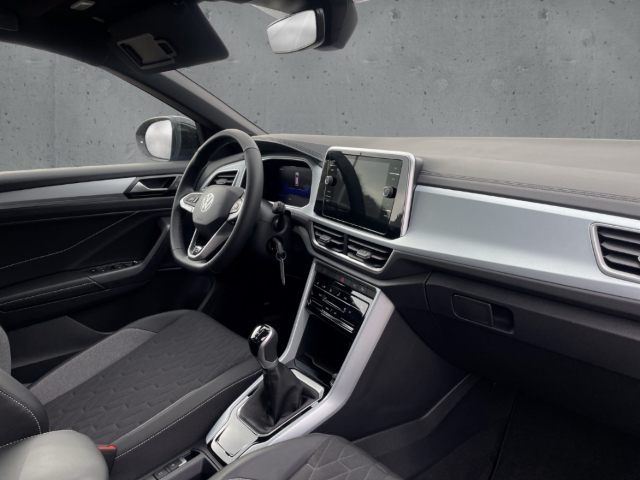 Fahrzeugabbildung Volkswagen T-Roc 1.0 TSI Goal Navi SHZ PDC AppConnent Kamer