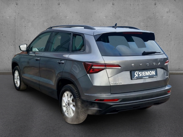 Fahrzeugabbildung SKODA Karoq TDI 4x4 DSG Style AHK Pano Nav ACC SHZ Kam