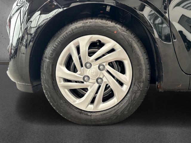 Fahrzeugabbildung Hyundai i10 FL MY25 1.0 GDi SELECT Navi Rückfahrkam BT DAB Android Auto Apple CarPlay