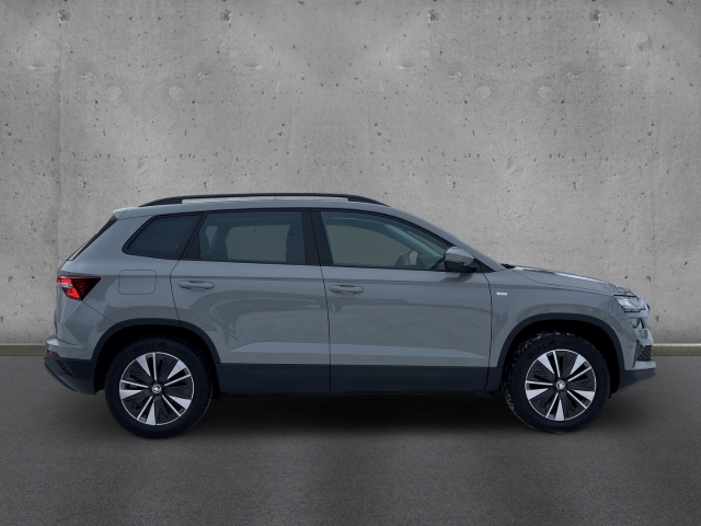 Fahrzeugabbildung SKODA Karoq TDI 4x4 DSG Tour LED Navi Temp SHZ LHZ PDC