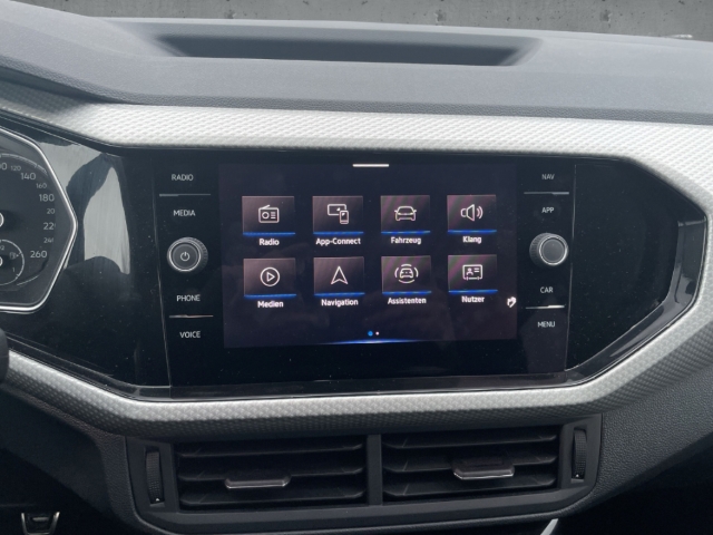 Fahrzeugabbildung Volkswagen T-Cross 1.0 TSI Move AHK SHZ PDCv+h App-Connect