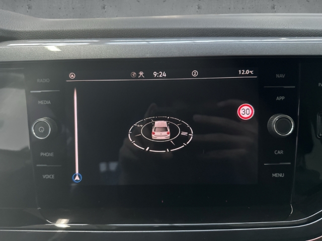 Fahrzeugabbildung Volkswagen Polo 1.0 TSI DSG Style IQ.LIGHT Navi ACC SHZ PDC