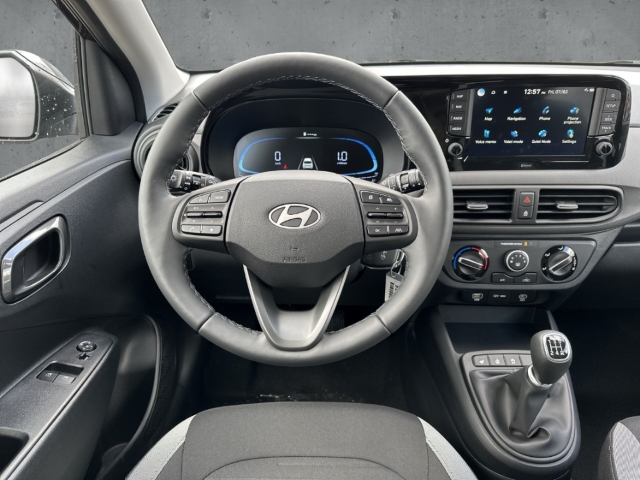 Fahrzeugabbildung Hyundai i10 FL MY25 1.0 TREND Navi Apple CarPlay Android Auto Musikstreaming