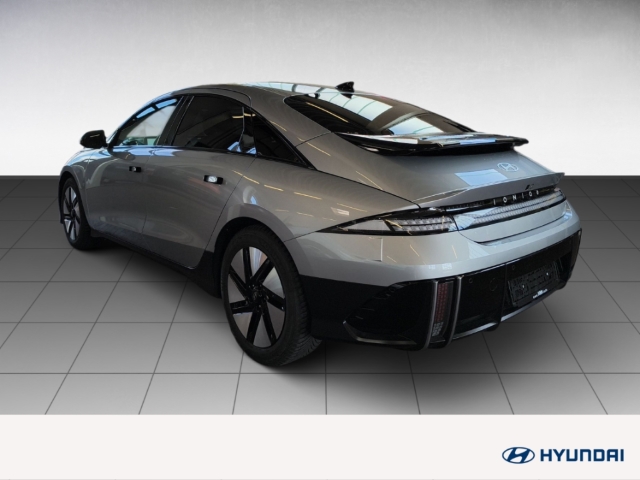 Fahrzeugabbildung Hyundai IONIQ 6 77,4kWh 4WD TECHNIQ Glasschiebedach HUD Navi Digitales Cockpit LED Blendfreies Fernl.
