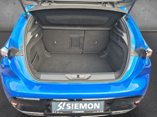 Fahrzeugabbildung Peugeot 308 1.2 PT130 Allure LED Nav Temp SHZ PDC Kamera