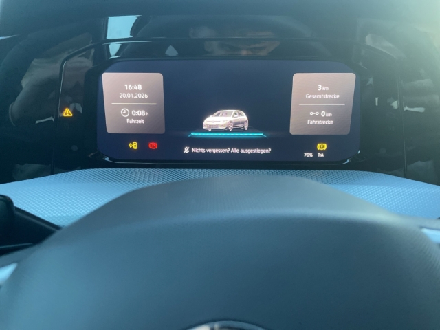 Fahrzeugabbildung Volkswagen Golf 1.5 TSI Energy LED AHK PDC GJR