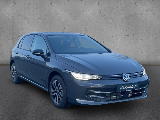 Fahrzeugabbildung Volkswagen Golf 1.5 TSI Energy LED AHK PDC GJR