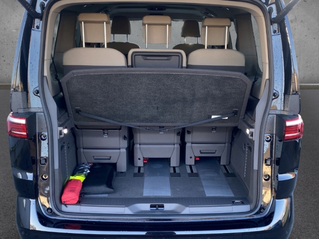 Fahrzeugabbildung Volkswagen T7 Multivan Goal 7-Sitzer LM19 EasyOpen LED Navi AHK