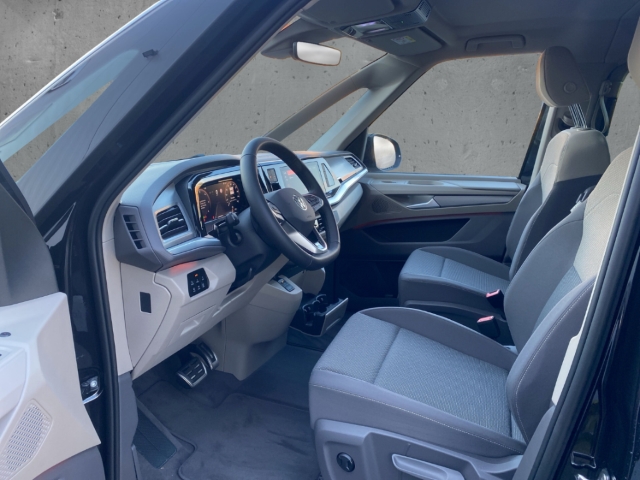 Fahrzeugabbildung Volkswagen T7 Multivan Goal 7-Sitzer LM19 EasyOpen LED Navi AHK