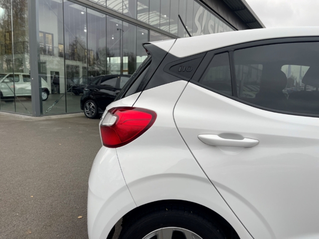 Fahrzeugabbildung Hyundai i10 1.0 EDITION 30 LMF DAB+ Bluet. SHZ Apple CarPlay Android Auto