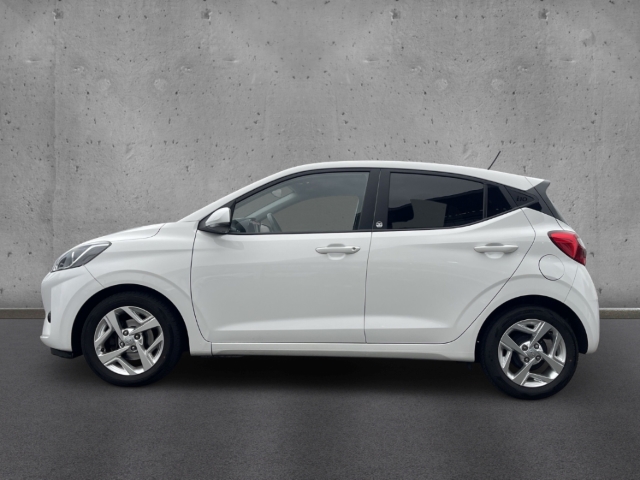 Fahrzeugabbildung Hyundai i10 1.0 EDITION 30 LMF DAB+ Bluet. SHZ Apple CarPlay Android Auto