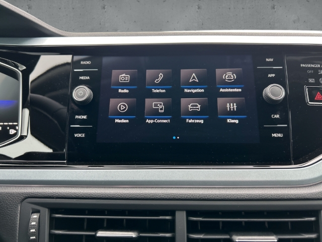 Fahrzeugabbildung Volkswagen Taigo 1.0 TSI Goal LED SHZ PDC Klima Ganzjahresreifen