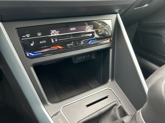 Fahrzeugabbildung Volkswagen Taigo 1.0 TSI Goal LED SHZ PDC Klima Ganzjahresreifen