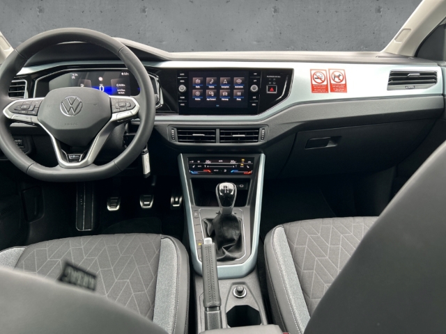 Fahrzeugabbildung Volkswagen Taigo 1.0 TSI Goal LED SHZ PDC Klima Ganzjahresreifen