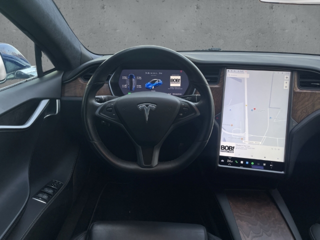 Fahrzeugabbildung Tesla Model S max. Reichweite 100 kWh Pano Leder Navi