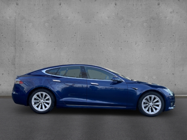Fahrzeugabbildung Tesla Model S max. Reichweite 100 kWh Pano Leder Navi