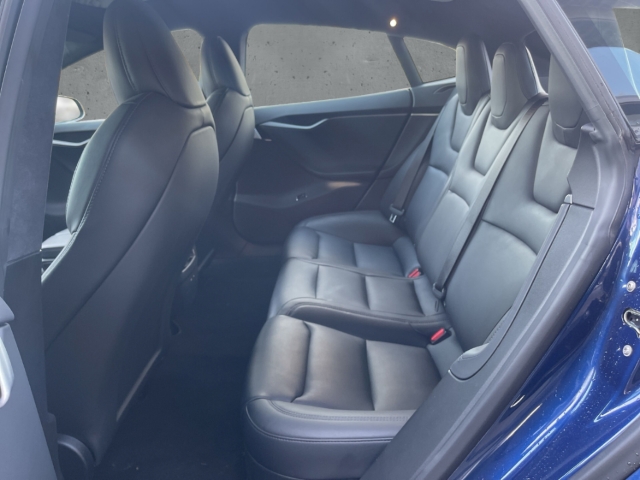 Fahrzeugabbildung Tesla Model S max. Reichweite 100 kWh Pano Leder Navi